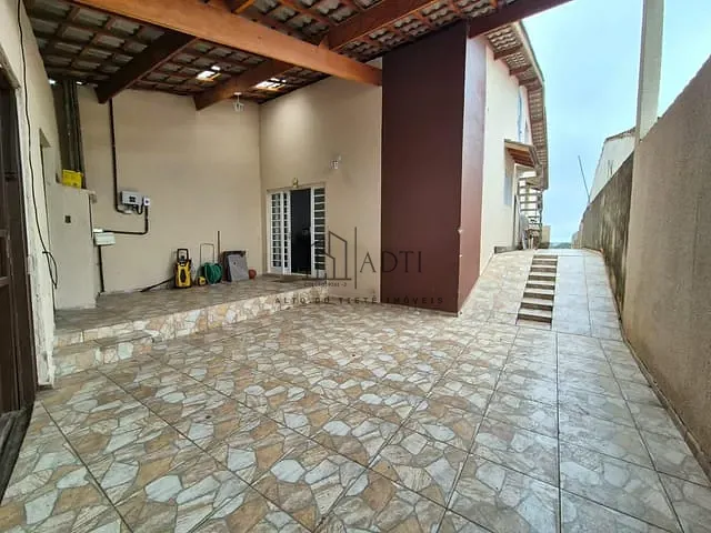 Casa 2 quartos e 4 banheiros, à venda, no bairro Vila São Paulo em Mogi das Cruzes