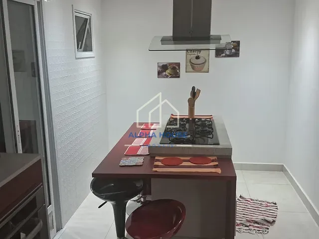 Casa com 300m² 3 quartos e 3 banheiros, à venda, no bairro Loteamento Residencial Carangola em Pindamonhangaba