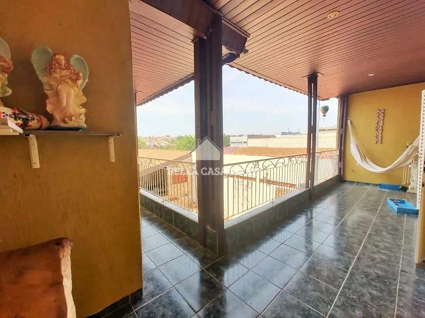 Casa à venda com 4 quartos, 361m² - Foto 17