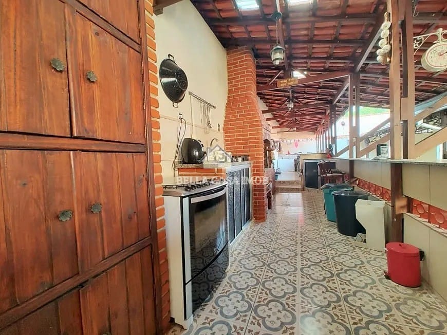 Casa à venda com 4 quartos, 361m² - Foto 22