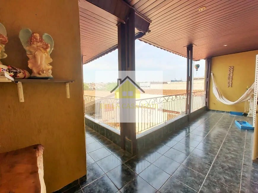 Casa à venda com 4 quartos, 361m² - Foto 17