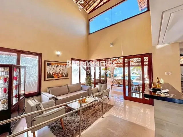 Casa com 1024m² 4 quartos e 5 banheiros, à venda, no bairro Aruana em Aracaju