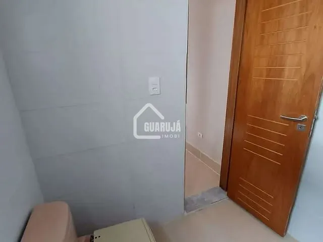 Casa com 40m² 1 quarto e 1 banheiro, à venda, no bairro Santa Cruz dos Navegantes em Guarujá