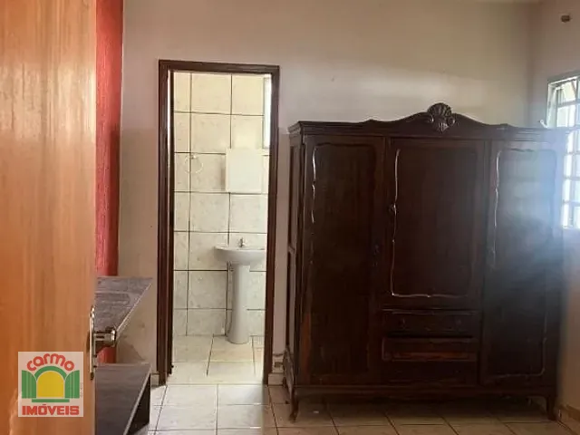 Casa com 282m² 3 quartos e 4 banheiros, à venda, no bairro Vila Miguel Jorge em Anápolis