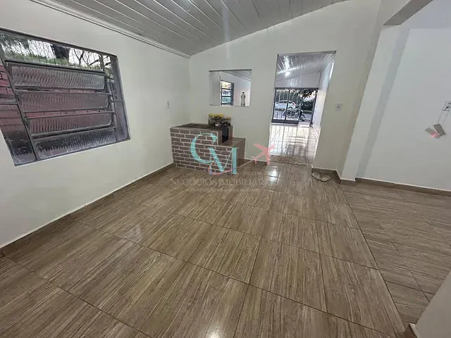 Casa com 390m² 3 quartos e 2 banheiros, à venda, no bairro Sufiatti em Xanxerê