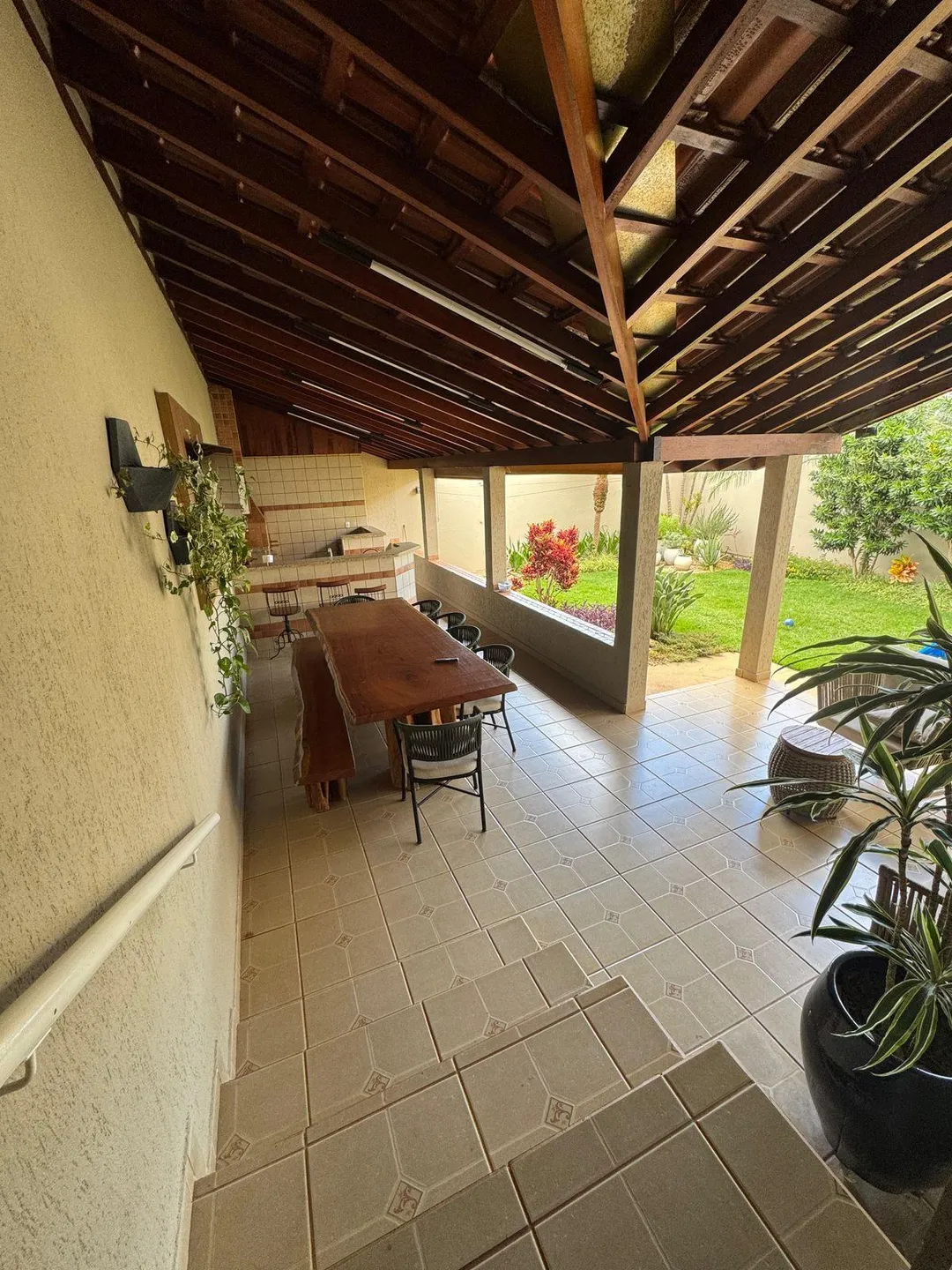 Casa, 3 quartos, 250 m² - Foto 2