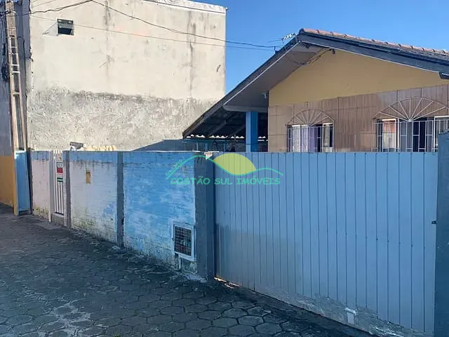 Casa com 120m² 1 quarto e 1 banheiro, à venda, no bairro Tapera em Florianópolis