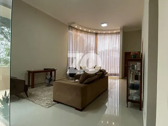 Casa com 440m² 3 quartos e 3 banheiros, à venda, no bairro Quinta Ranieri em Bauru
