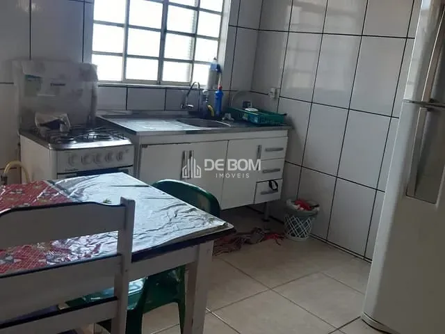 Casa com 150m² 1 quarto e 1 banheiro, à venda, no bairro Jardim Paraíso em Poços de Caldas