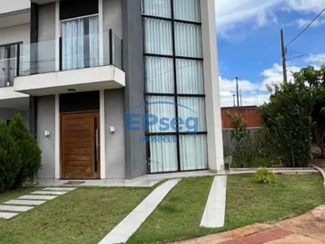 Casa com 193m² 3 quartos e 2 banheiros, à venda, no bairro Heimtal em Londrina