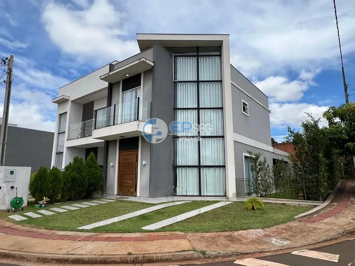 Casa, 3 quartos, 164 m² - Foto 1