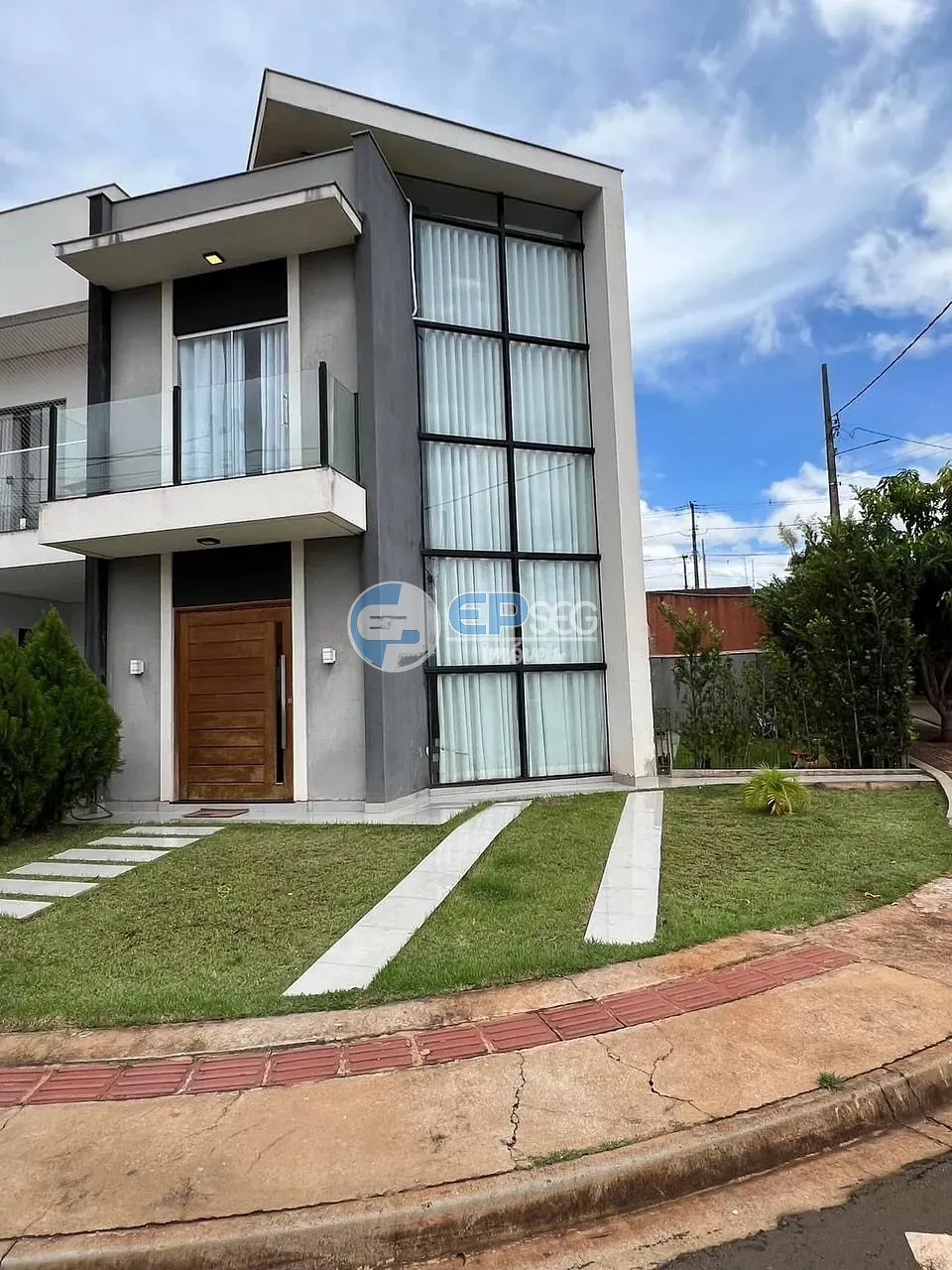 Casa, 3 quartos, 164 m² - Foto 2