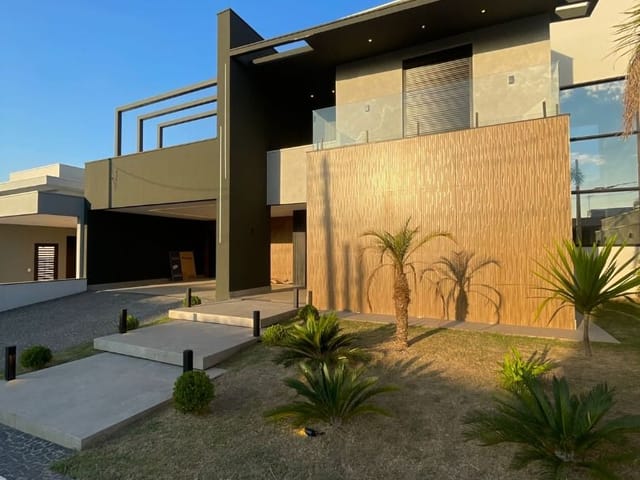 Casa com 480m² 4 quartos e 1 banheiro, à venda, no bairro Chácara Letônia em Americana
