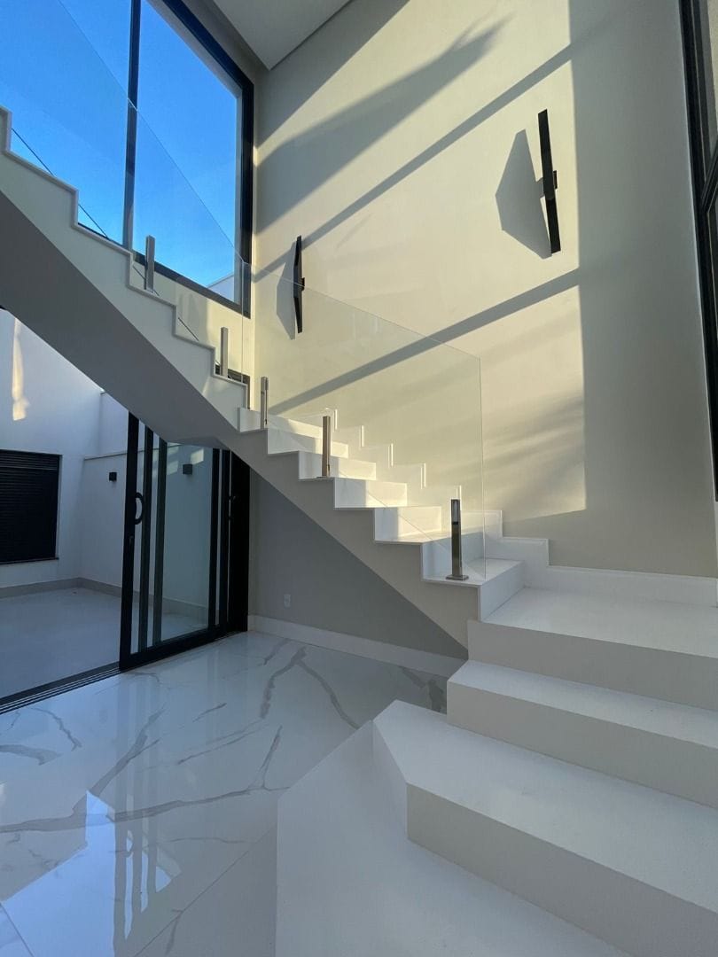 Casa, 4 quartos, 304 m² - Foto 4