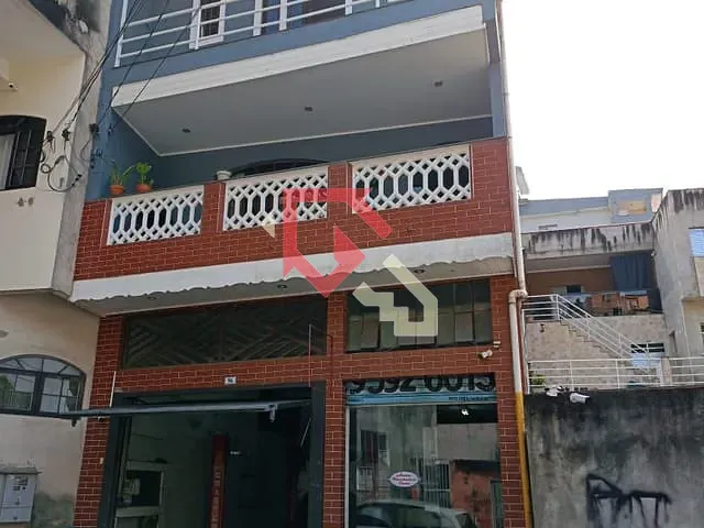 Casa com 170m² 5 quartos e 6 banheiros, à venda, no bairro Jardim Rosina em Mauá