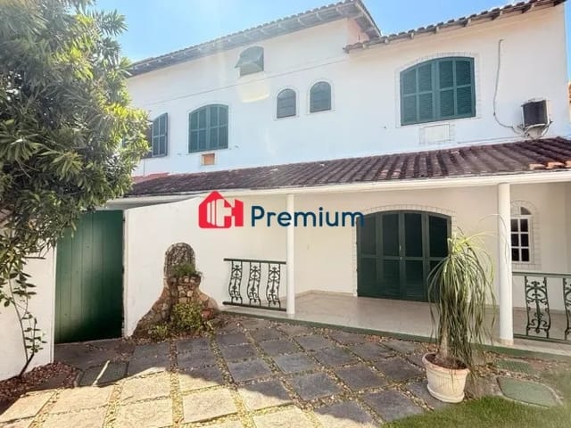 Casa 5 quartos e 6 banheiros, à venda, no bairro Recreio dos Bandeirantes em Rio de Janeiro