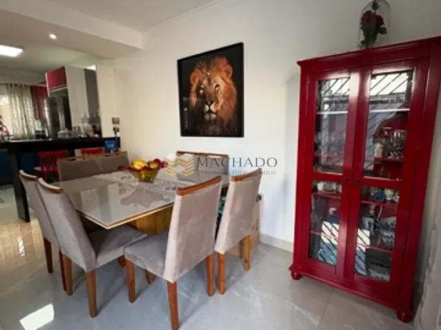 Casa 3 quartos e 4 banheiros, à venda, no bairro Portais (Polvilho) em Cajamar