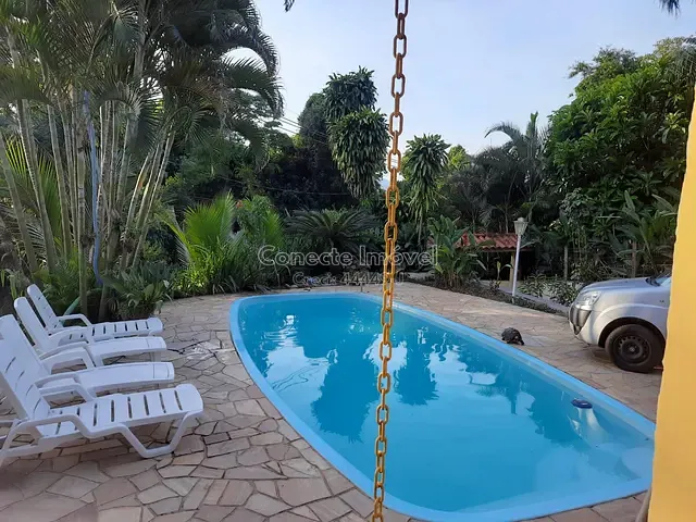 Casa com 765m² 3 quartos e 3 banheiros, à venda, no bairro Mirante da Ilha em Ilhabela