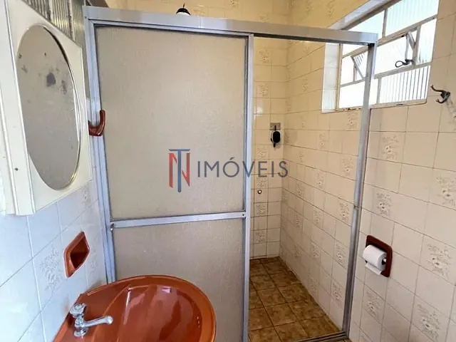 Casa com 300m² 3 quartos e 1 banheiro, para alugar, no bairro Alvinópolis em Atibaia
