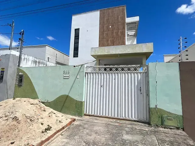 Casa 3 quartos e 1 banheiro, à venda, no bairro Caminho dos Lagos em Paulo Afonso