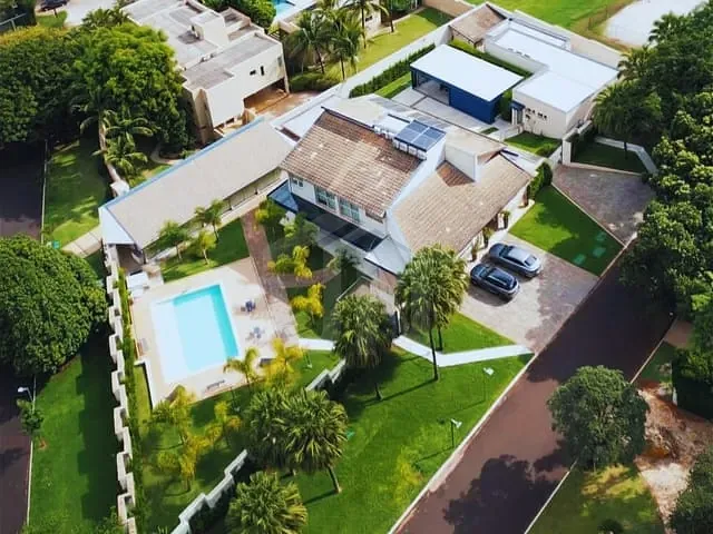 Casa com 3000m² 5 quartos e 8 banheiros, à venda, no bairro Condomínio Veneza em Ribeirão Preto