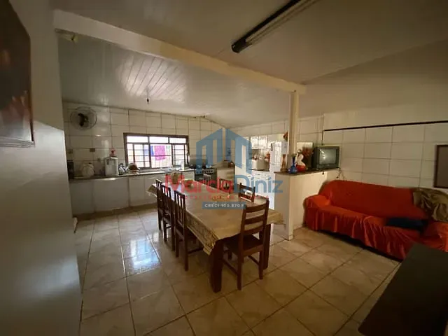 Casa com 200m² 3 quartos e 1 banheiro, à venda, no bairro Vila São Jorge em Ituverava