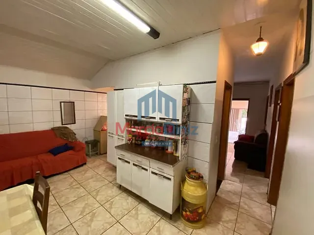 Casa com 200m² 3 quartos e 1 banheiro, à venda, no bairro Vila São Jorge em Ituverava