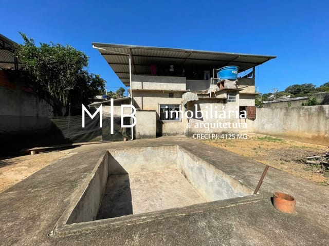 Casa 3 quartos e 2 banheiros, à venda, no bairro CENTRO em CATAGUASES
