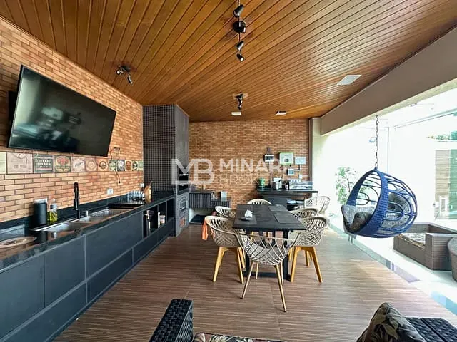 Casa 4 quartos e 7 banheiros, à venda, no bairro Alphaville em Santana de Parnaíba