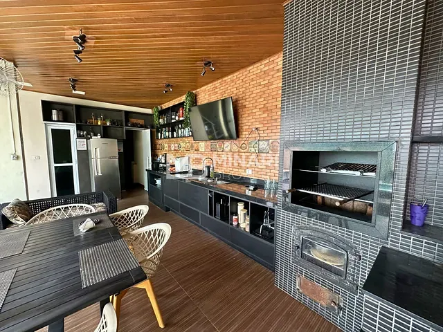 Casa 4 quartos e 7 banheiros, à venda, no bairro Alphaville em Santana de Parnaíba