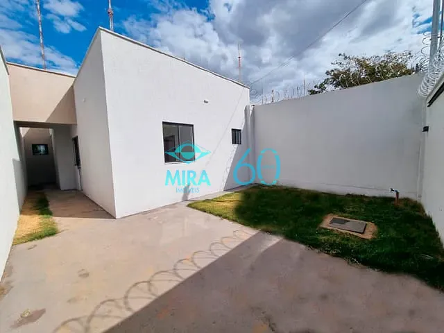 Casa com 110m² 2 quartos e 2 banheiros, à venda, no bairro Jardim Petrópolis em Goiânia
