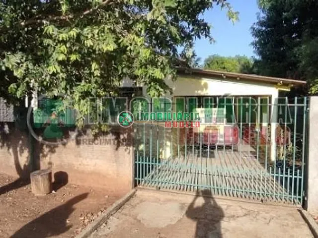 Casa 4 quartos e 2 banheiros, à venda, no bairro Nova Canarana em Canarana