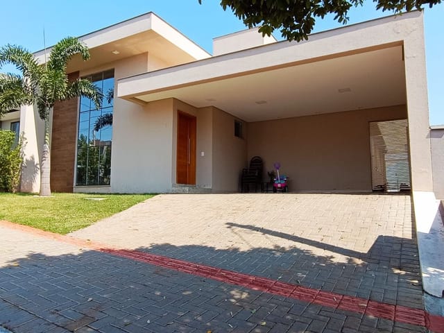Casa com 252m² 3 quartos e 3 banheiros, à venda, no bairro Residencial Morada das Flores em Cambé