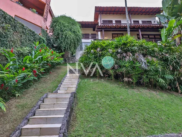 Casa com 330m² 5 quartos e 4 banheiros, à venda, no bairro Itanhangá em Rio de Janeiro