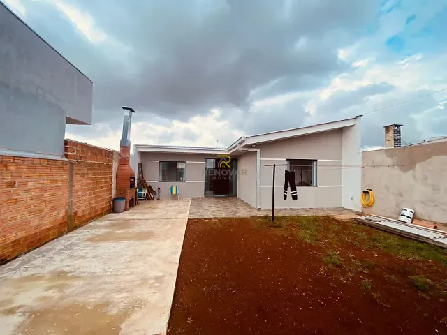 Casa com 250m² 3 quartos e 1 banheiro, à venda, no bairro Cascavel em Guarapuava