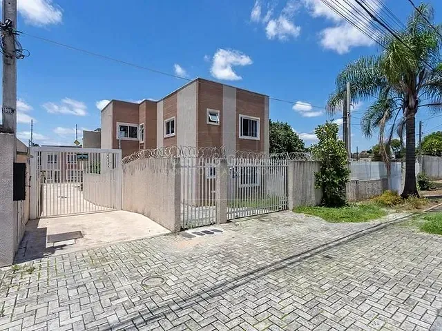 Casa com 100m² 2 quartos e 2 banheiros, à venda, no bairro Lindoia em Curitiba