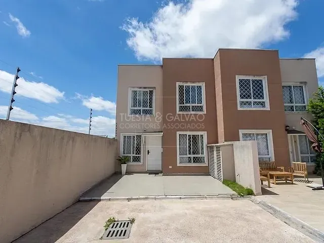 Casa com 100m² 2 quartos e 2 banheiros, à venda, no bairro Lindoia em Curitiba
