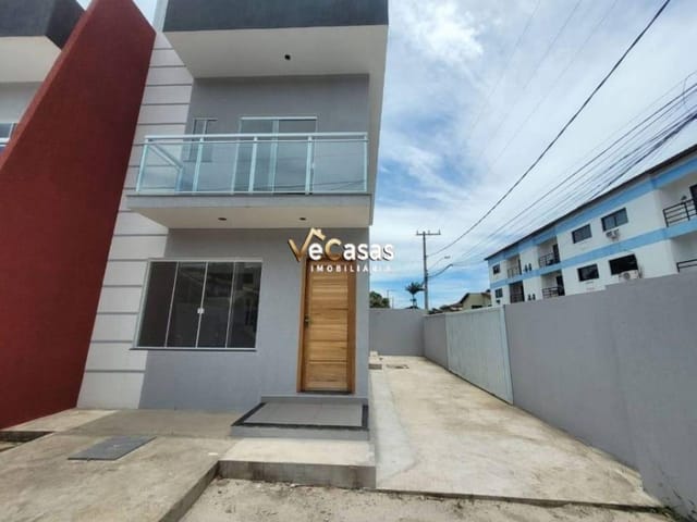 Casa com 126m² 3 quartos e 2 banheiros, à venda, no bairro Extensão do Bosque em Rio das Ostras