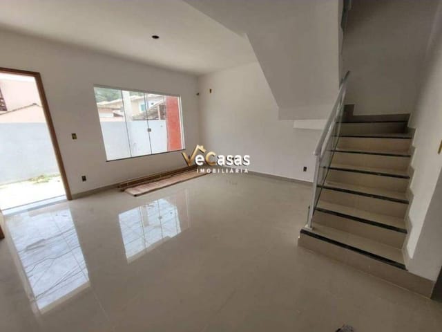 Casa com 126m² 3 quartos e 2 banheiros, à venda, no bairro Extensão do Bosque em Rio das Ostras