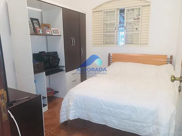 Casa com 140m² 3 quartos e 1 banheiro, à venda, no bairro Campo dos Alemães em São José dos Campos