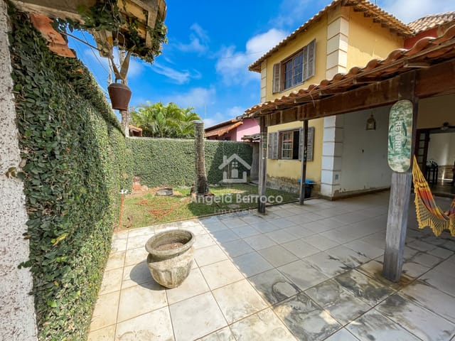 Casa com 420m² 3 quartos e 3 banheiros, à venda, no bairro Jardim Atlântico Oeste (Itaipuaçu) em Maricá