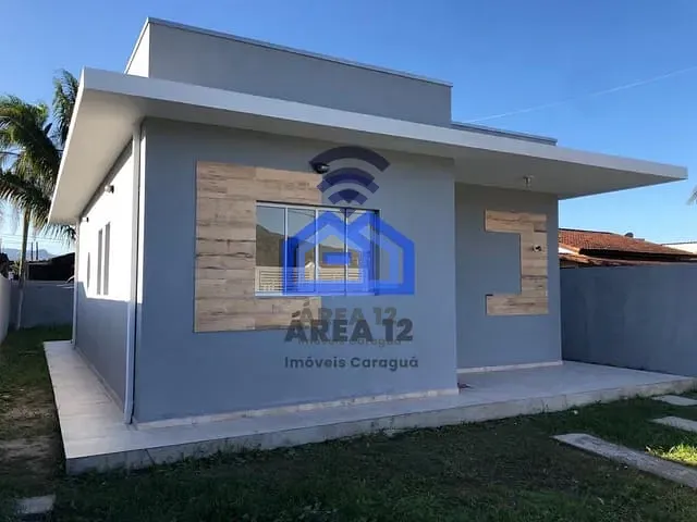 Casa com 300m² 2 quartos e 1 banheiro, à venda, no bairro Jardim Tarumãs em Caraguatatuba