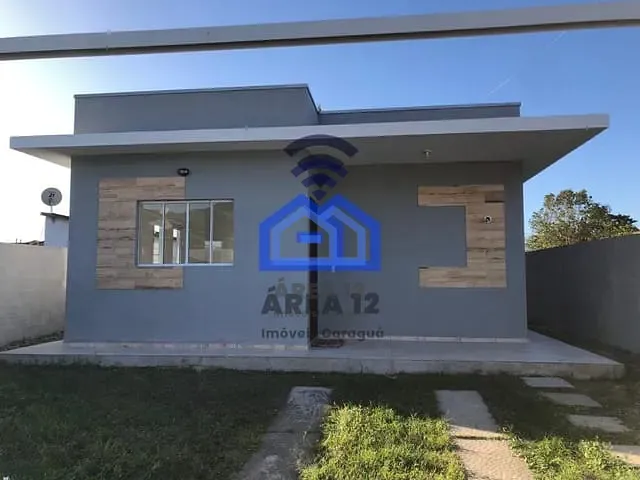 Casa com 300m² 2 quartos e 1 banheiro, à venda, no bairro Jardim Tarumãs em Caraguatatuba