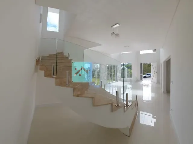 Casa com 250m² 4 quartos e 4 banheiros, à venda, no bairro São João em Jacareí