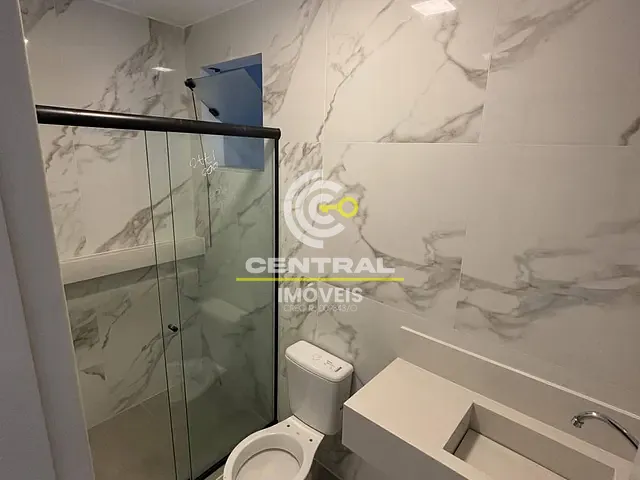 Casa com 180m² 2 quartos e 1 banheiro, à venda, no bairro Nova Cidade em Itaboraí