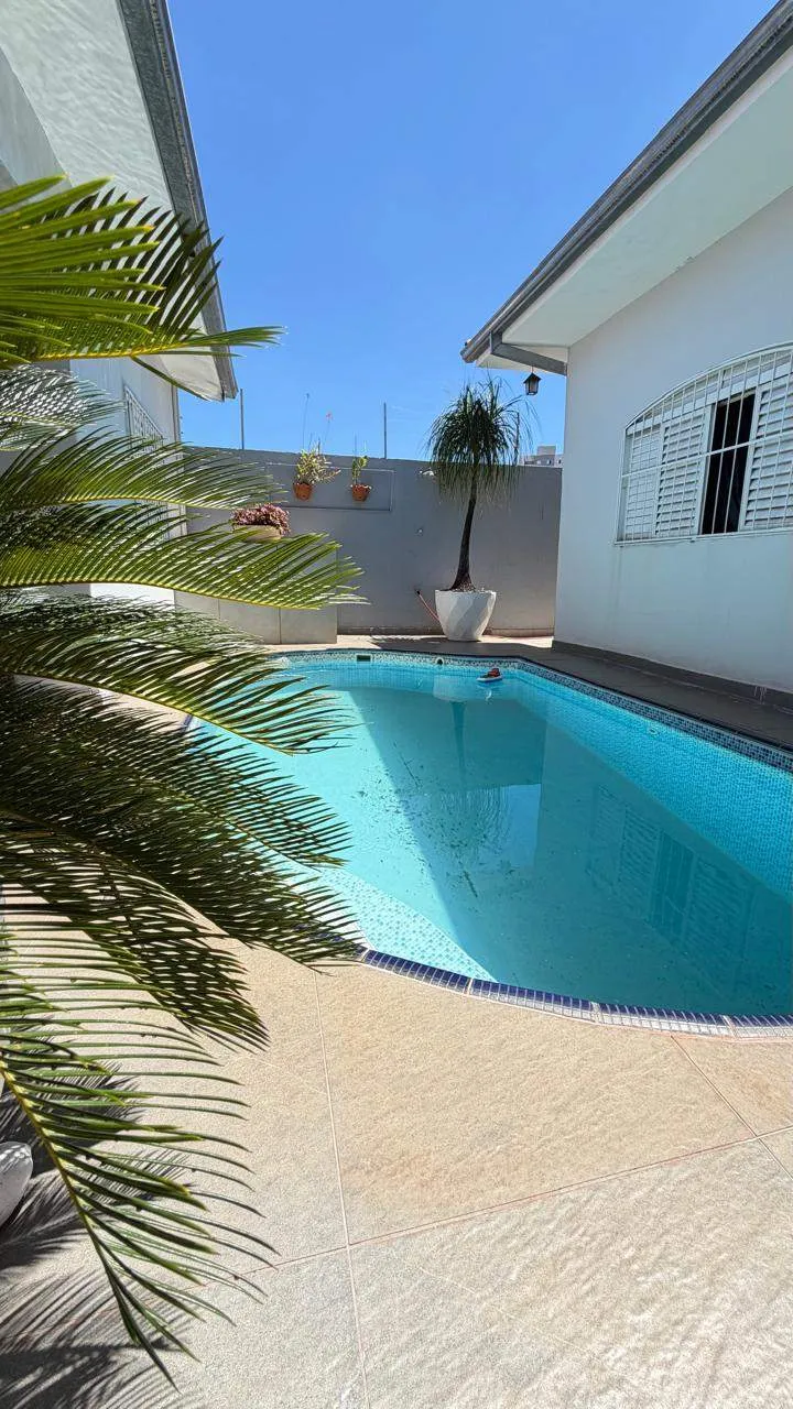 Casa, 3 quartos, 296 m² - Foto 4