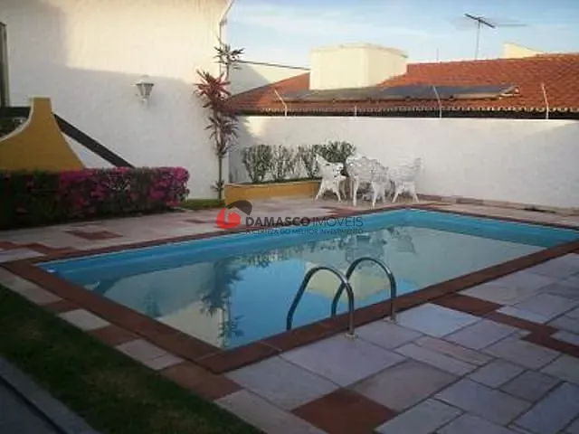 Casa com 510m² 4 quartos e 6 banheiros, à venda, no bairro Jardim São Caetano em São Caetano do Sul