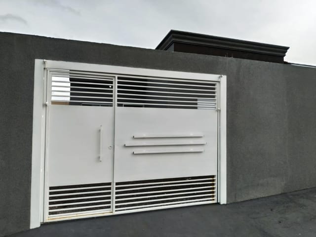 Casa com 207m² 3 quartos e 2 banheiros, à venda, no bairro Residencial São Thomaz em São José do Rio Preto