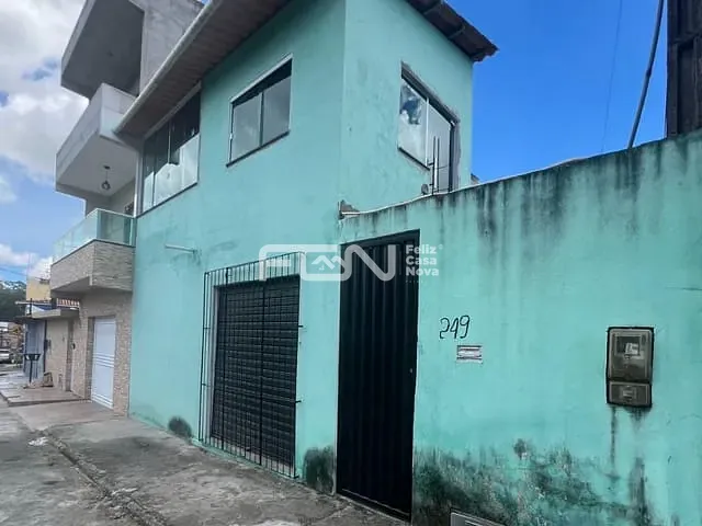 Casa com 160m² 2 quartos e 2 banheiros, à venda, no bairro Mangueiral em Camaçari
