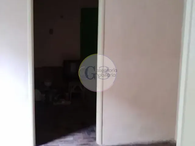 Casa 2 quartos e 1 banheiro, para alugar, no bairro Areal em Pelotas